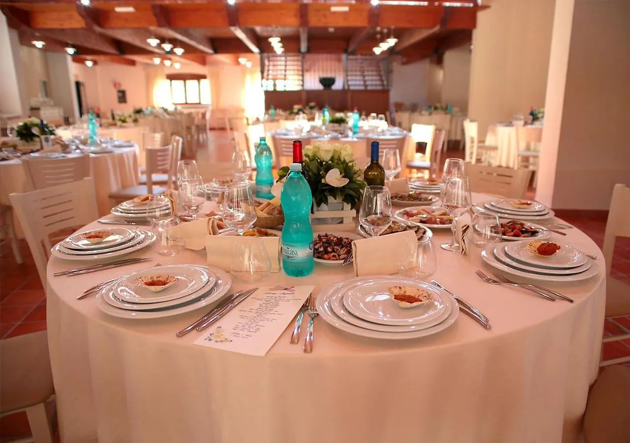Le Rocce Antiche Hotel Resort Sant'Antioco